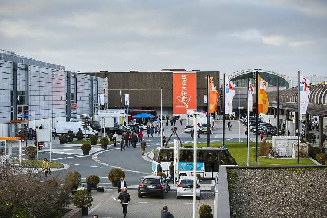 Messe Düsseldorf • Bundesinnungsverband des Glaserhandwerks Messe Düsseldorf • Bundesinnungsverband des Glaserhandwerks